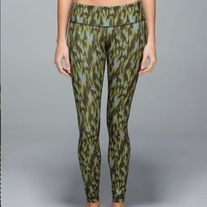 Lululemon Wunder Under - Full-On Luxtreme